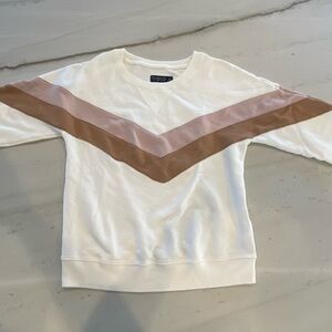 Abercrombie & Fitch White and Tan Sweatshirt